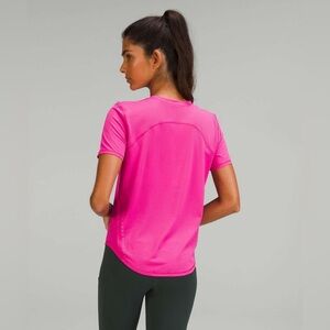 Lululemon High-Neck Running and Training T-Shirt size 4